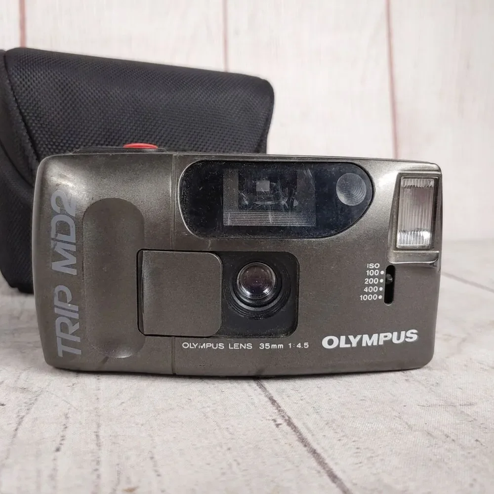 Olympus Trip MD2 Film Camera Point Shoot 35mm 1:4.5 Lens FinePix Case UNTESTED